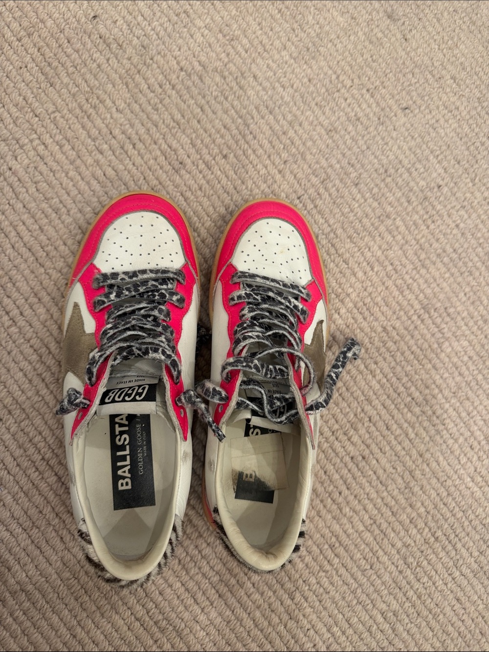 Golden Goose Women's White Sneakers with Hot Pink Trim and Beige Star - Picture 2 of 5